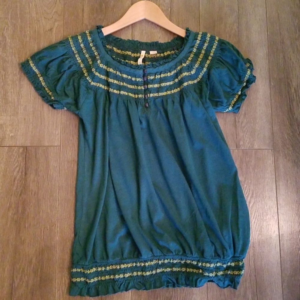 Anthropologie - Little Yellow Button top